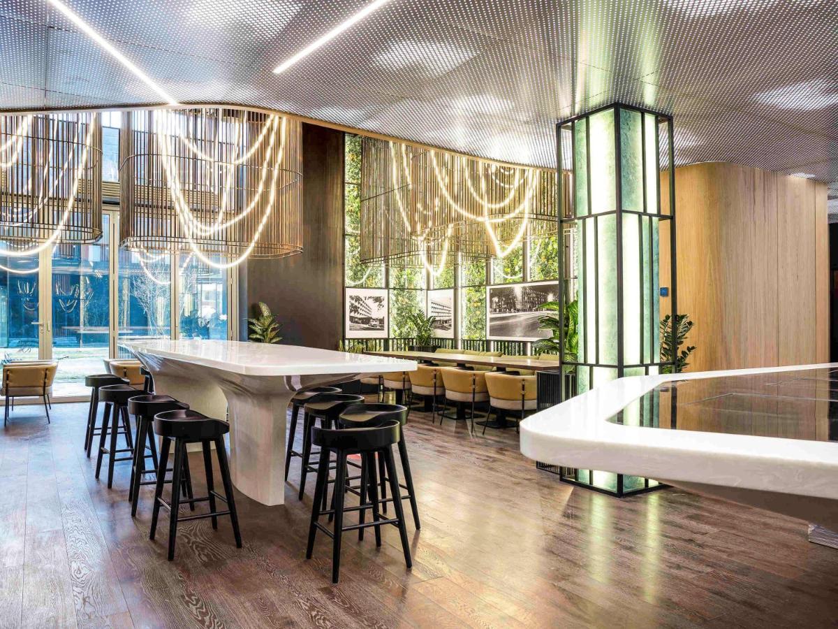 Novotel Living Almaty Jetisu Bagian luar foto