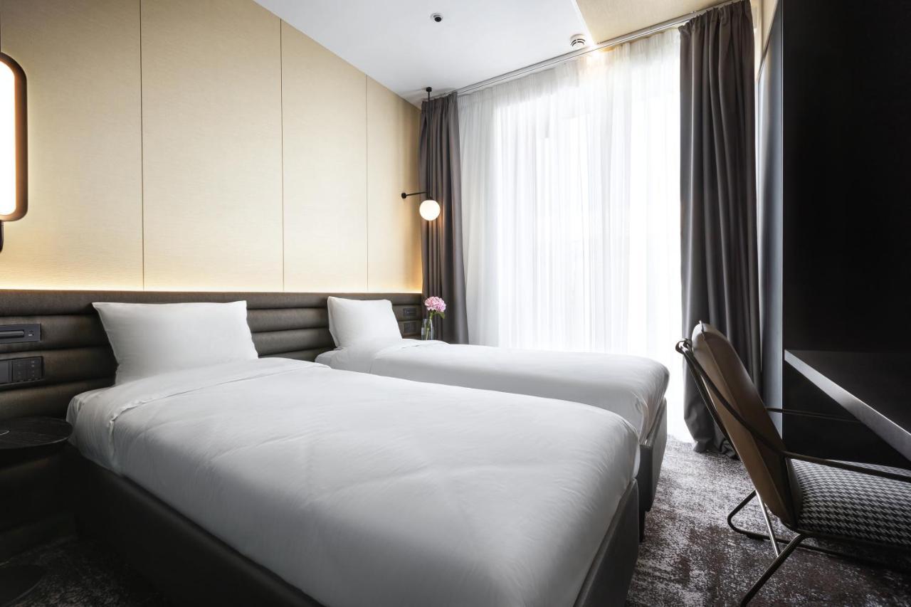 Novotel Living Almaty Jetisu Bagian luar foto